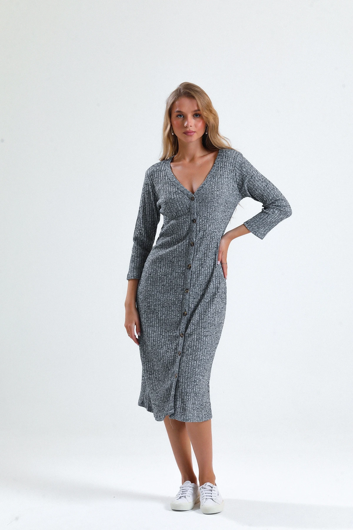 Düğme Detaylı Fakir Kol İnce Midi Boy Triko Elbise İZ02464710