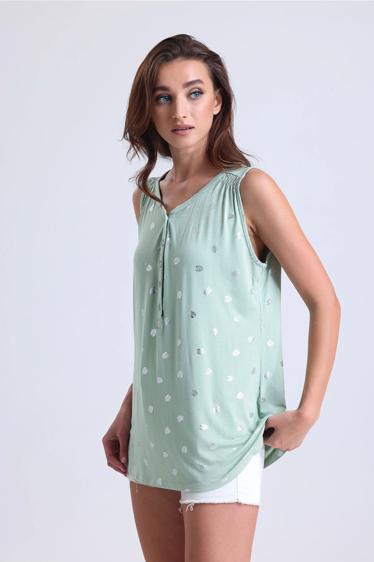 Sıfır Kol Desenli V Yaka Önü Düğmeli Uzun Kesim Bluz MS35048