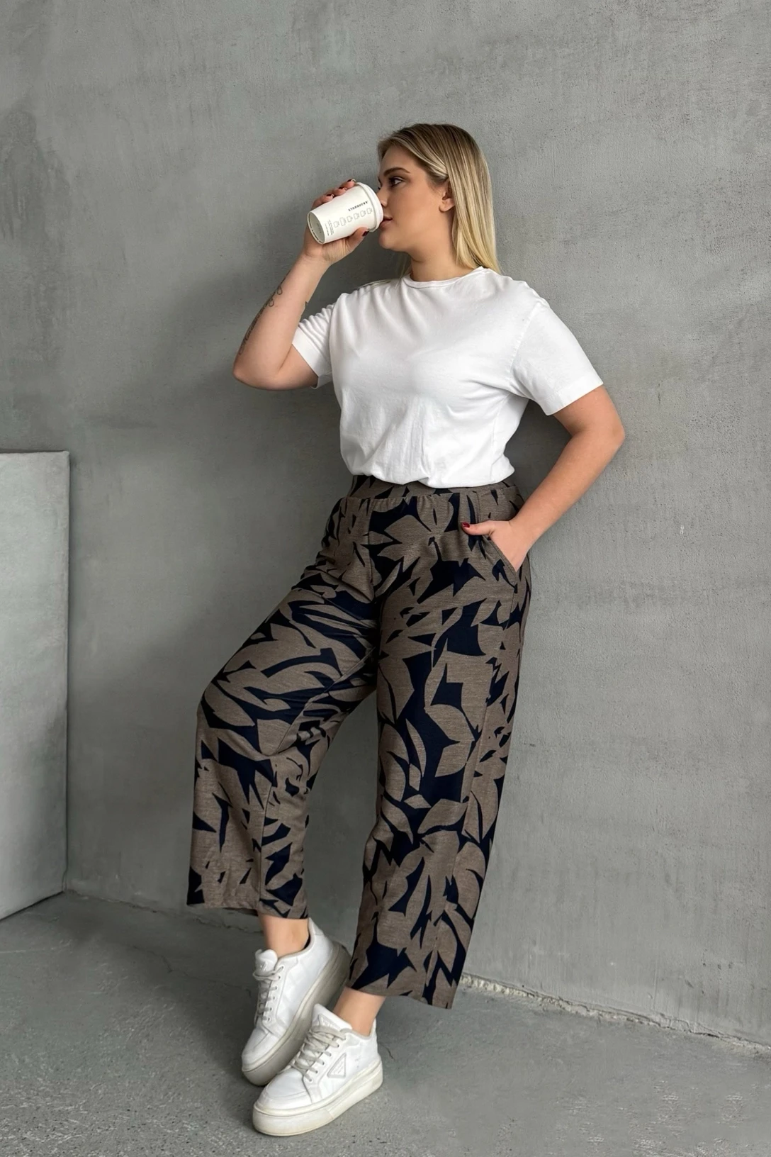 Büyük Beden Beli Lastikli Bol Paça Desenli Cepli Pantolon 74-109