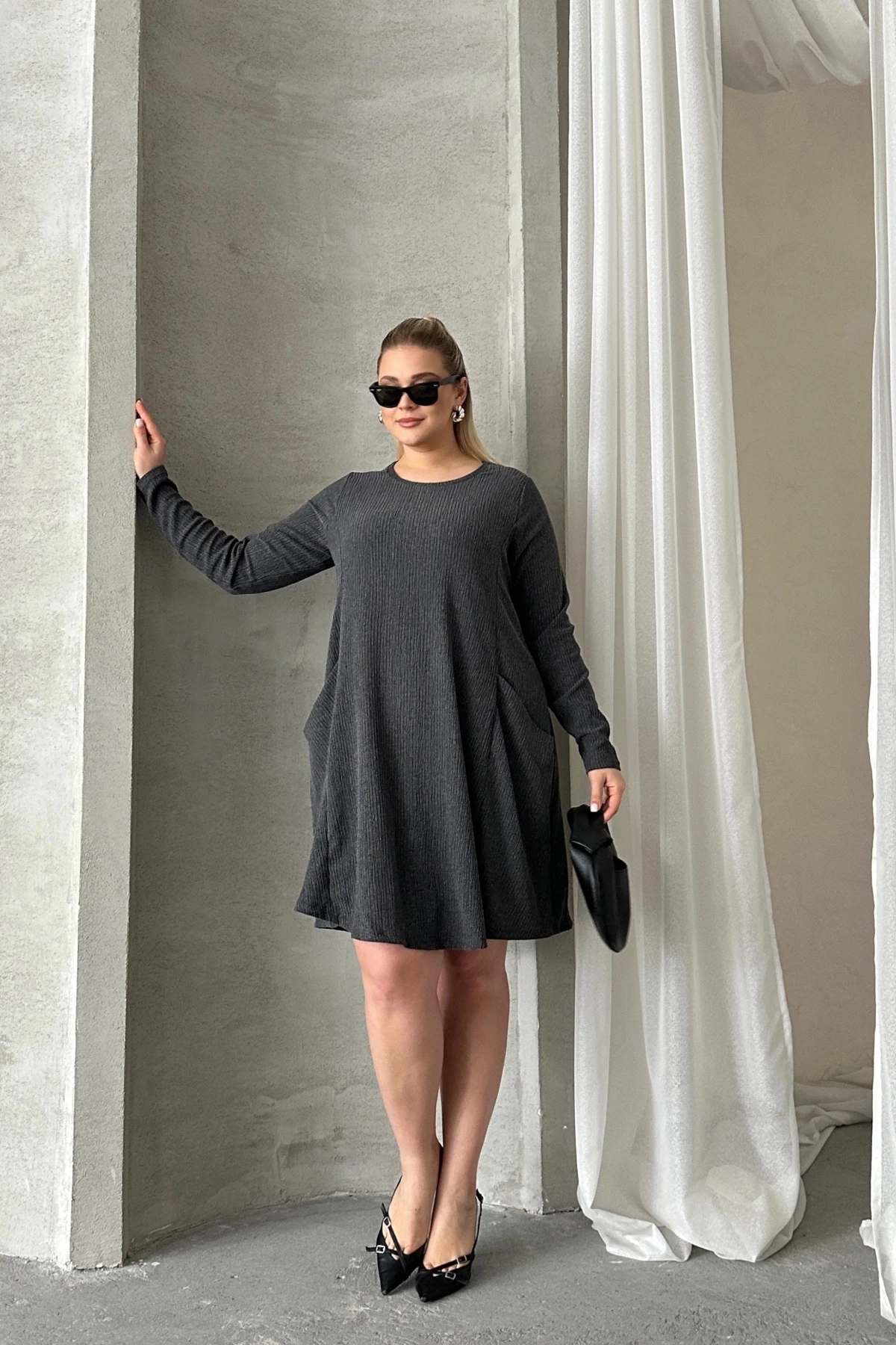 Büyük Beden Uzun Kollu Bisiklet Yaka Cepli Fitilli Elbise 304008