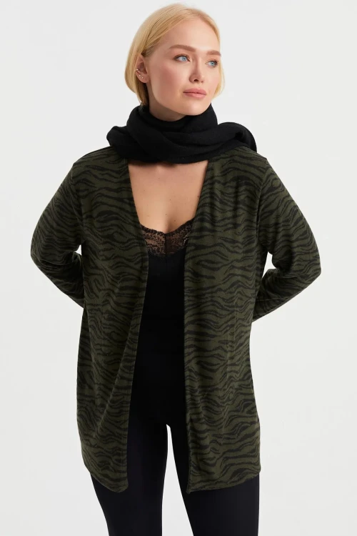 Zebra Desenli Yumuşak Dokulu Uzun Kollu Düğmesiz Hırka IHR-23Y-IZ20BIG