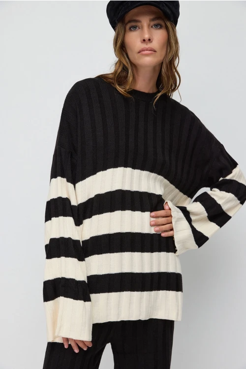 Bisiklet Yaka Uzun Kollu Çizgili Beli Lastikli İkili Triko Takım