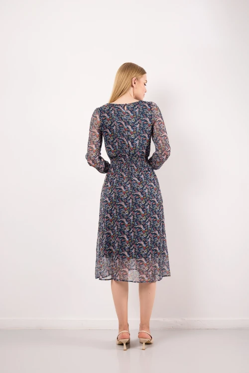 Kolları Tül Detaylı Beli Lastikli İçi Astarlı Çiçek Desenli Midi Boy Elbise