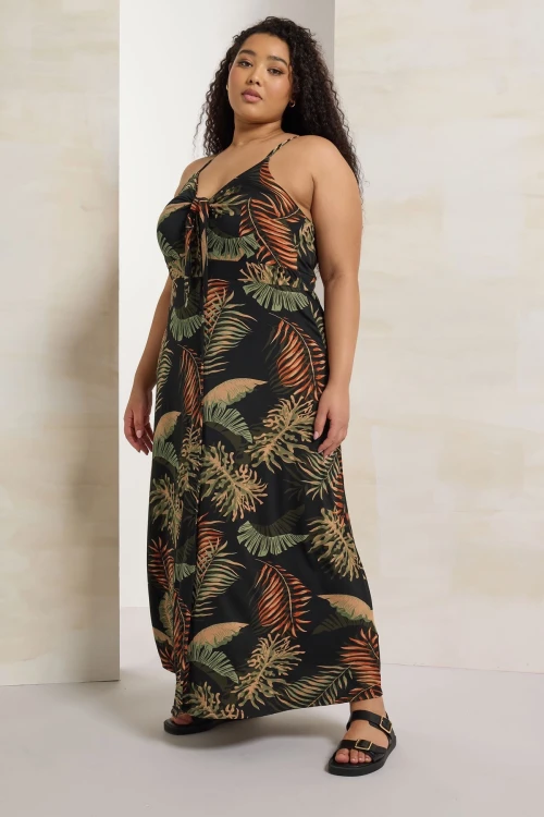 Büyük Beden Askılı Göğüs Dekolteli Çiçek Desenli Maxi Elbise 303485