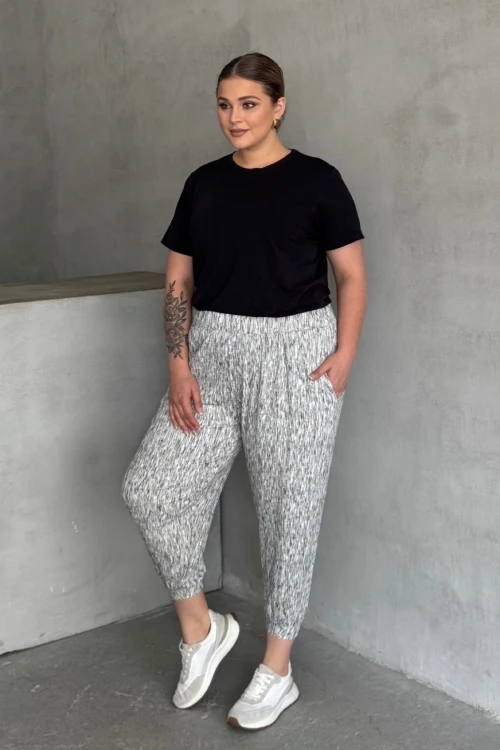 Büyük Beden Beli ve Paçası Lastikli Cepli Bol Pantolon 88-177