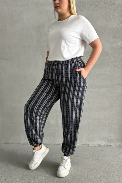 Büyük Beden Beli ve Paçası Lastikli Çizgili Cepli Pantolon 89-71