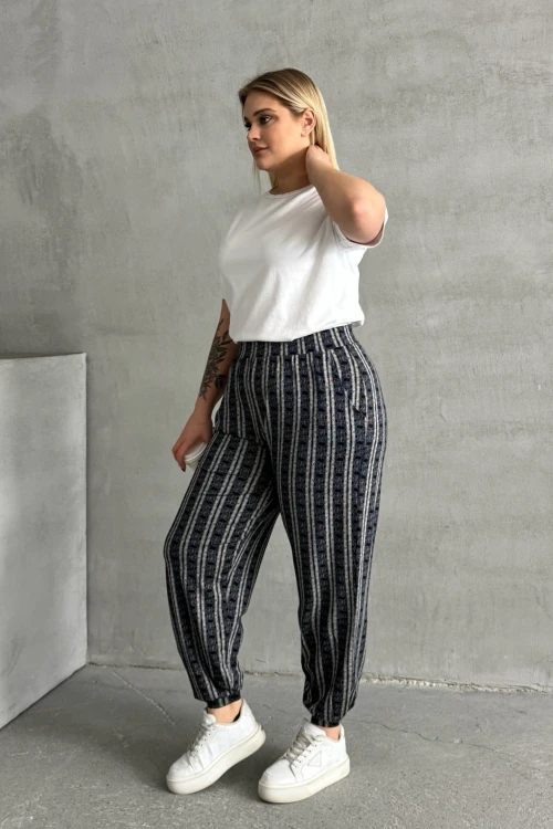 Büyük Beden Beli ve Paçası Lastikli Çizgili Cepli Pantolon 89-71