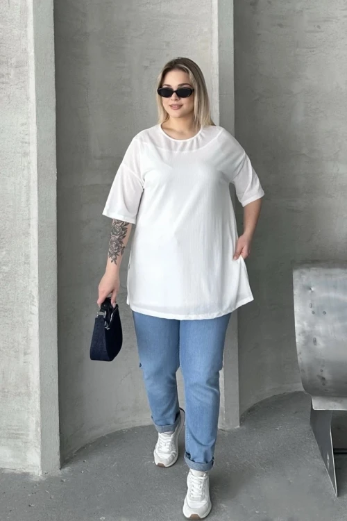 Büyük Beden Bisiklet Yaka Kısa Kollu Yanları Yırtmaçlı Astarlı Bluz 303434