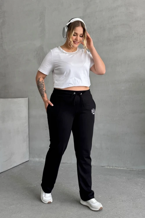 Büyük Beden Boru Paça Beli Büzgülü Cepli Yazı Baskılı Eşofman Altı 303902