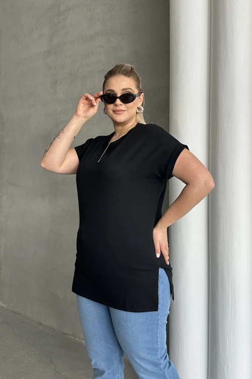 Büyük Beden Kısa Kollu Bisiklet Yaka Yanları Yırtmaçlı Basic T-shirt RFT-01