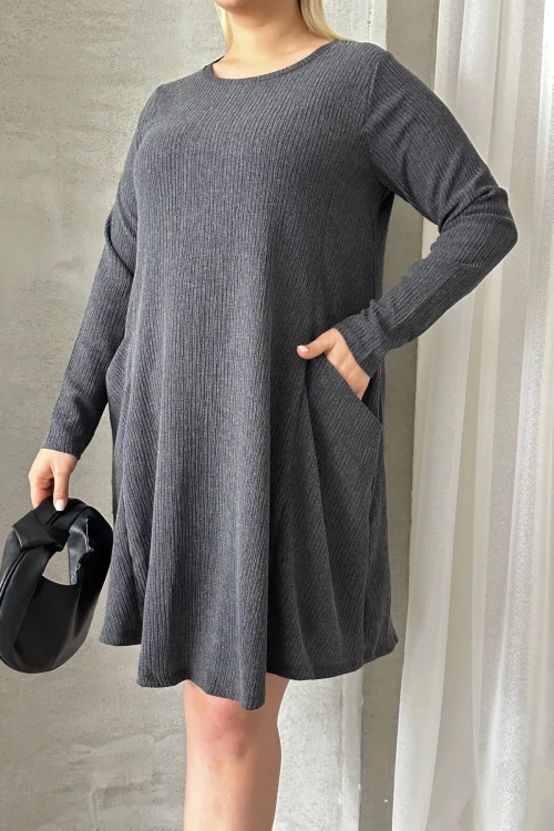 Büyük Beden Uzun Kollu Bisiklet Yaka Cepli Fitilli Elbise 304008