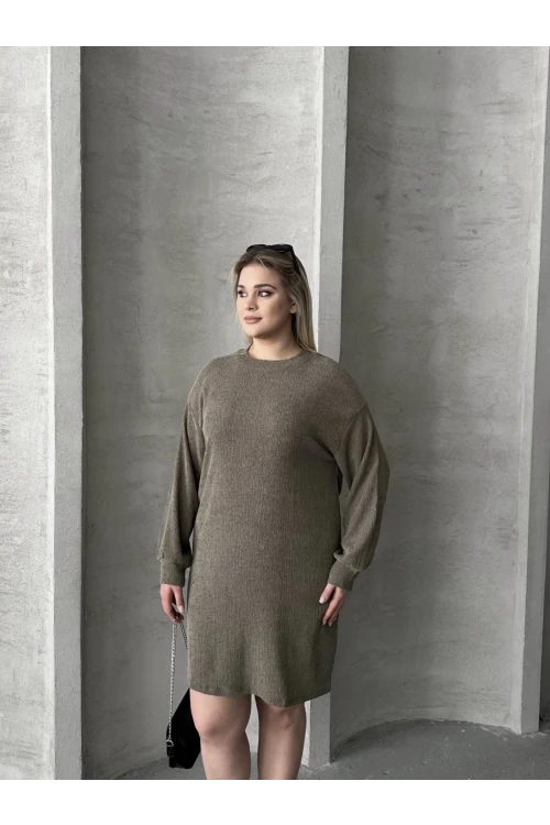 Büyük Beden Uzun Kollu Bisiklet Yaka Düz Kesim Elbise 106-97