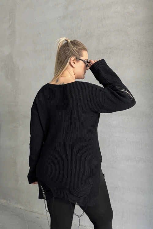 Büyük Beden Uzun Kollu Bisiklet Yaka Yırtık Detaylı Triko Kazak 303582