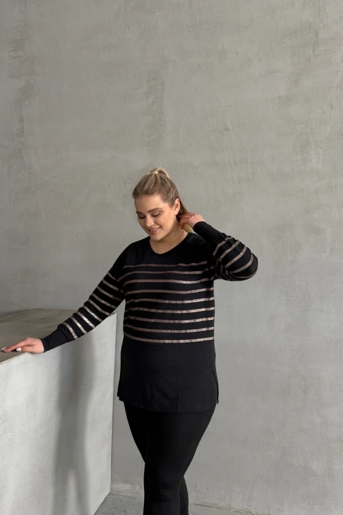 Büyük Beden Uzun Kollu V Yaka Bilekleri Lastikli Bluz 302910