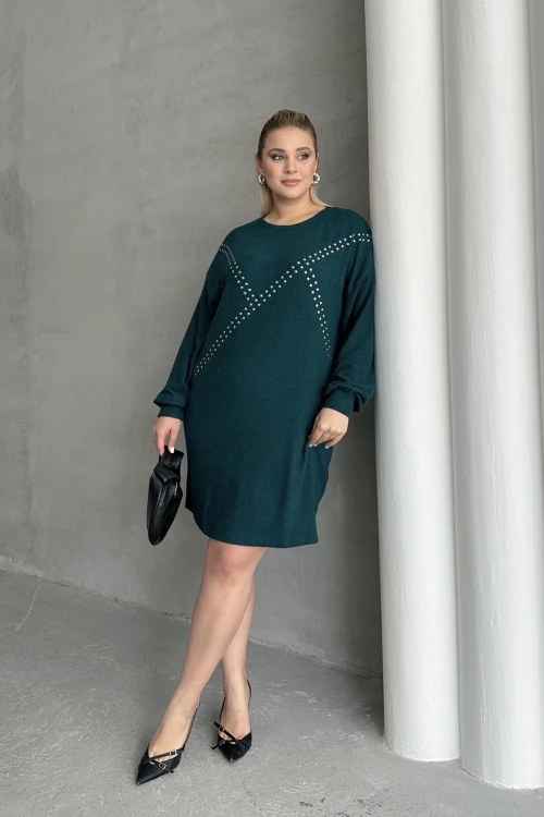 Büyük Beden Uzun Kollu Yumuşak Dokulu Taş İşlemeli Triko Elbise 285040