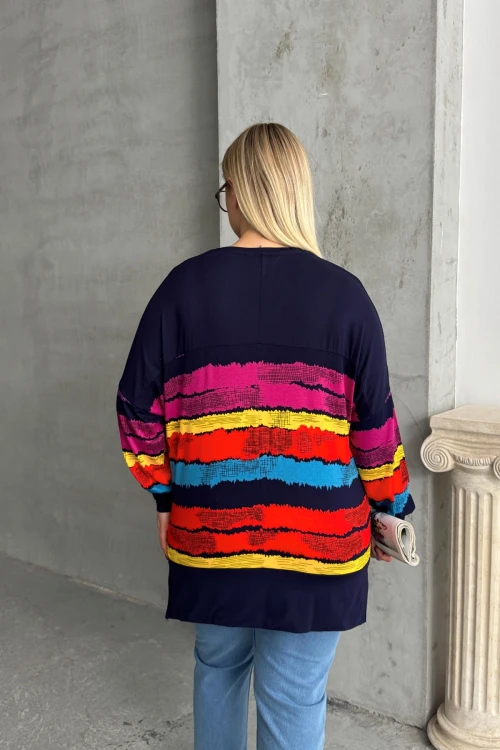 Büyük Beden V Yaka Çizgili Yanları Yırtmaçlı Uzun Kollu Bluz 303118