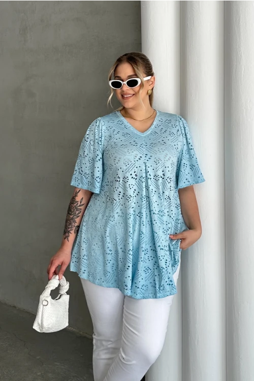 Büyük Beden V Yaka Kısa Kollu Dantel Detaylı Astarsız Bluz 302957