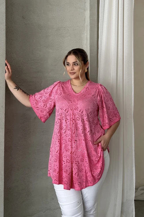 Büyük Beden V Yaka Kısa Kollu Dantel Detaylı Astarsız Bluz 302956