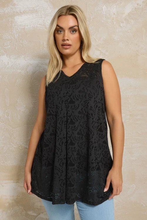 Büyük Beden V Yaka Sıfır Kol Astarsız Dantel Bluz 304101