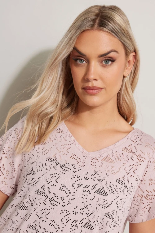 Büyük Beden V Yaka Kolsuz Astarsız Dantel T-shirt 304090