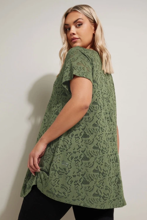 Büyük Beden V Yaka Kolsuz Astarsız Dantel T-shirt 304091