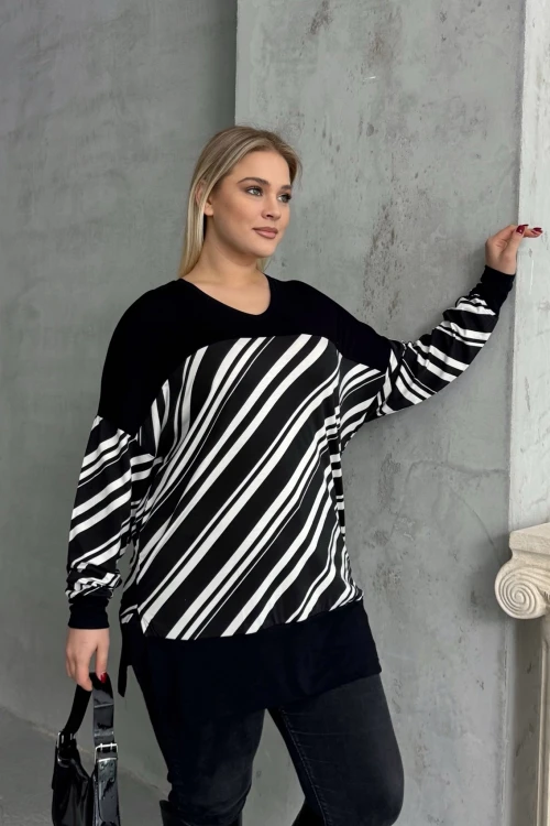 Büyük Beden V Yaka Uzun Kollu Bileği Lastikli Yırtmaçlı Bluz 303085