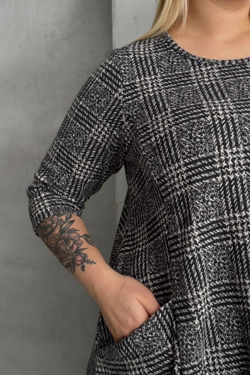 Büyük Beden Yarım Kollu Bisiklet Yaka Cepli Asimetrik Kesim Elbise 98-130