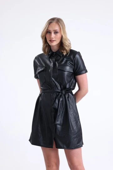 Kemer Detaylı Düğmeli Kısa Kollu Mini Suni Deri Elbise SU-50