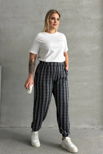 Büyük Beden Beli ve Paçası Lastikli Çizgili Cepli Pantolon 89-71