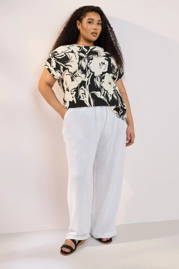 Büyük Beden Bisiklet Yaka Bürümcük Kumaş Baskılı T-shirt 304115