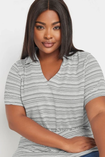 Büyük Beden Kısa Kol V Gömlek Yaka Çizgili Bluz 303436