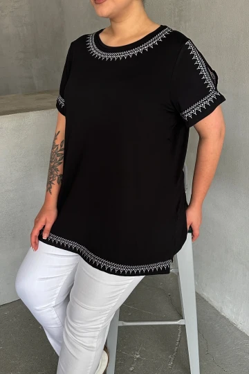 Büyük Beden Omuz Detaylı Etnik Desenli Nakışlı T-shirt 303518