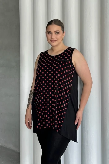 Büyük Beden Önü Puantiyeli Kolsuz Bluz 302253