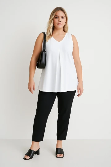 Büyük Beden Sıfır Kol V Yaka Eteği Bollaşan Basic Bluz 191310