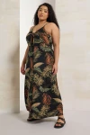 Büyük Beden Askılı Göğüs Dekolteli Çiçek Desenli Maxi Elbise 303485