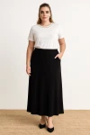 Büyük Beden Beli Lastikli Cep Detaylı Uzun Kesim Etek 160051