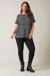 Büyük Beden Kısa Kollu Bisiklet Yaka Desenli Bluz 615913